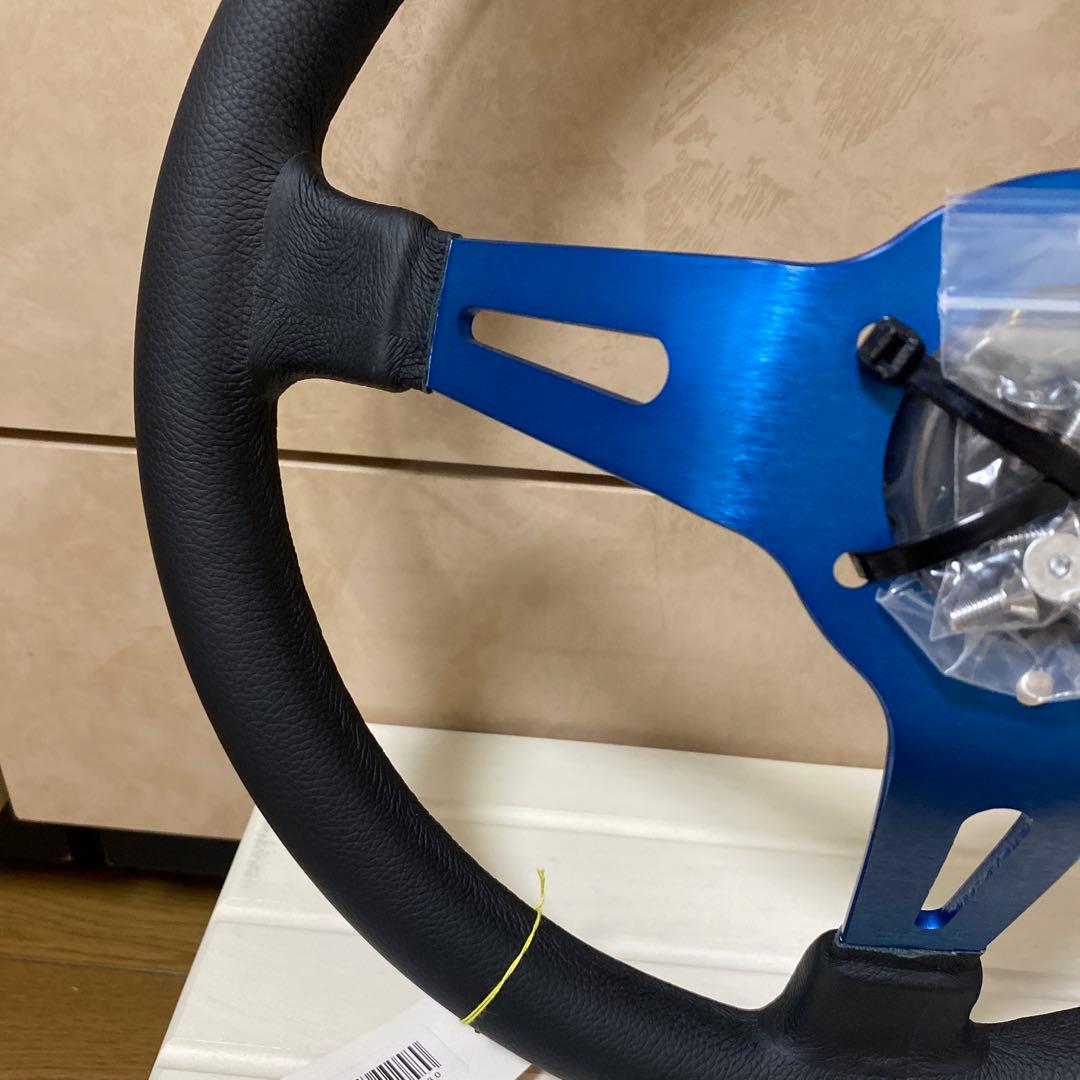 momo スポーツステアリング MOD.08 M-59 ブラックレザー350mm