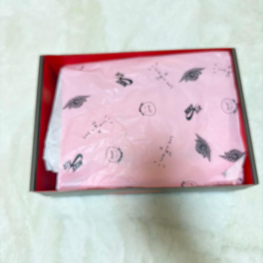 NIKEスニーカートラビィス