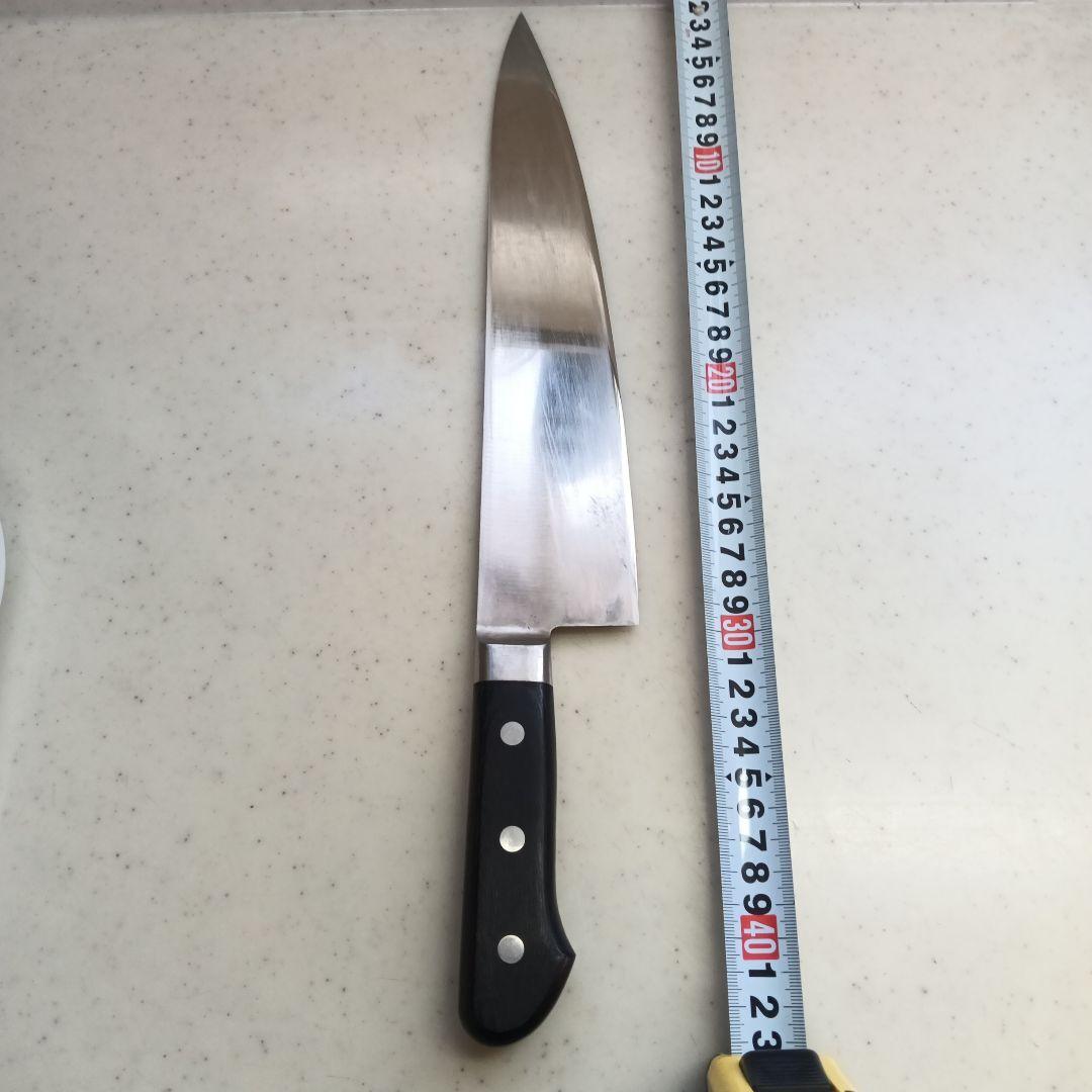 刃渡り約30cmの牛刀