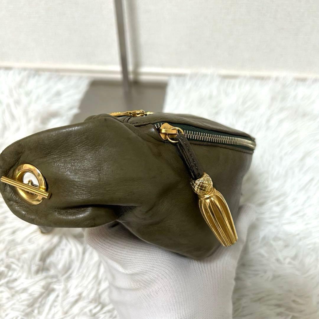 【希少✨ヴィンテージ/チェーン】ボッテガヴェネタ　ボディバッグ　カーキ　本革　金