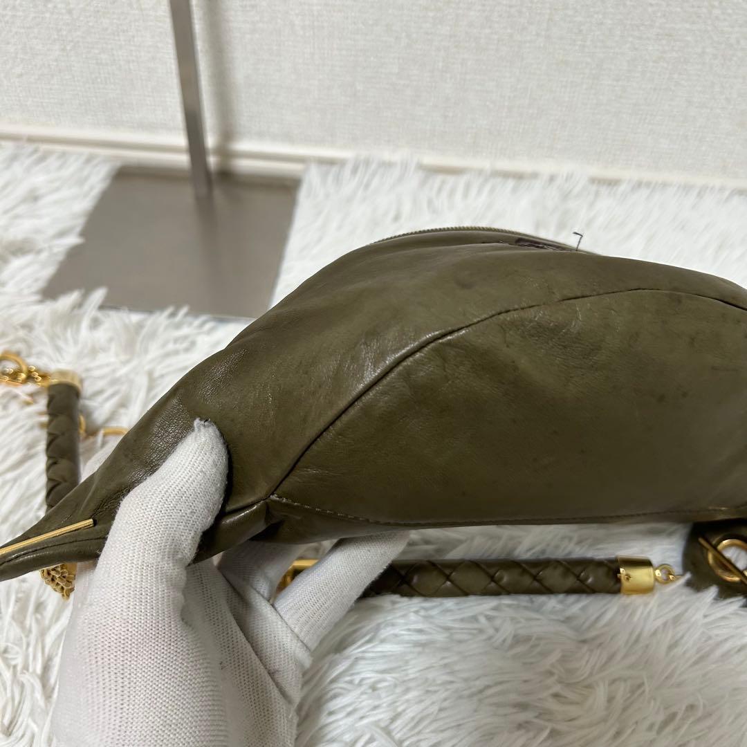 【希少✨ヴィンテージ/チェーン】ボッテガヴェネタ　ボディバッグ　カーキ　本革　金