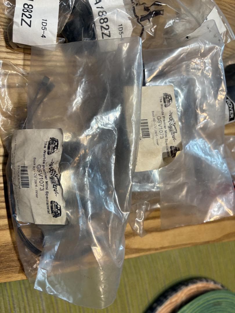 ローバーミニ　２０００年式　ブレーキホース　ベアリング　パーツ