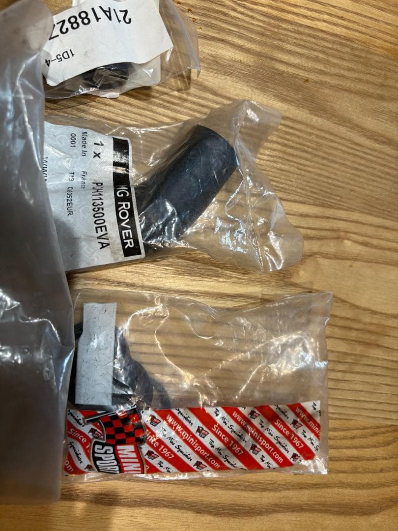 ローバーミニ　２０００年式　ブレーキホース　ベアリング　パーツ