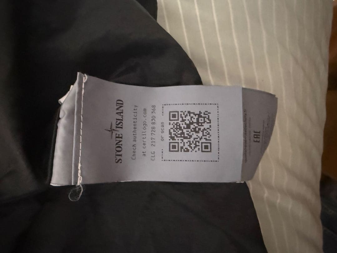 STONE  ブラック ナイロンジャケット