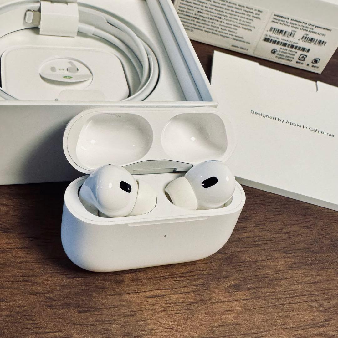 AirPods Pro 第2世代 Lightning MagSafe 箱付属品有