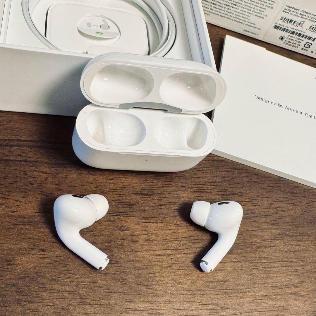 AirPods Pro 第2世代 Lightning MagSafe 箱付属品有