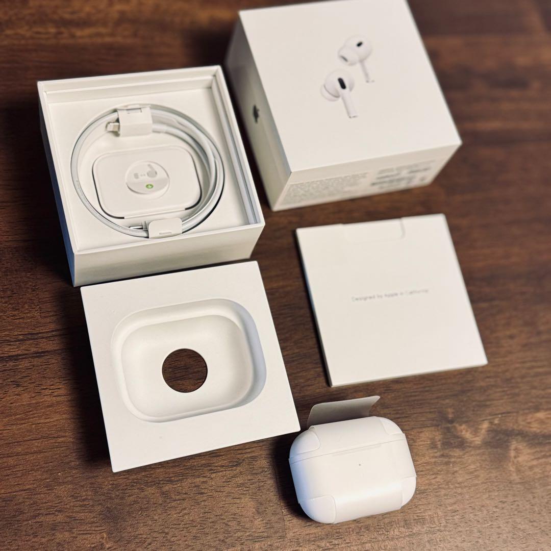 AirPods Pro 第2世代 Lightning MagSafe 箱付属品有