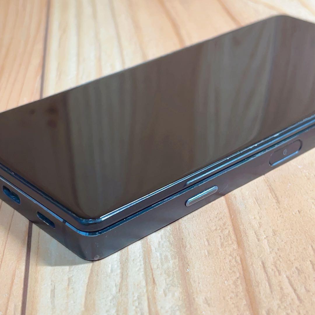 SIMフリー 本体 ZTE M Z-01K 64 GB 240G2 ブラック