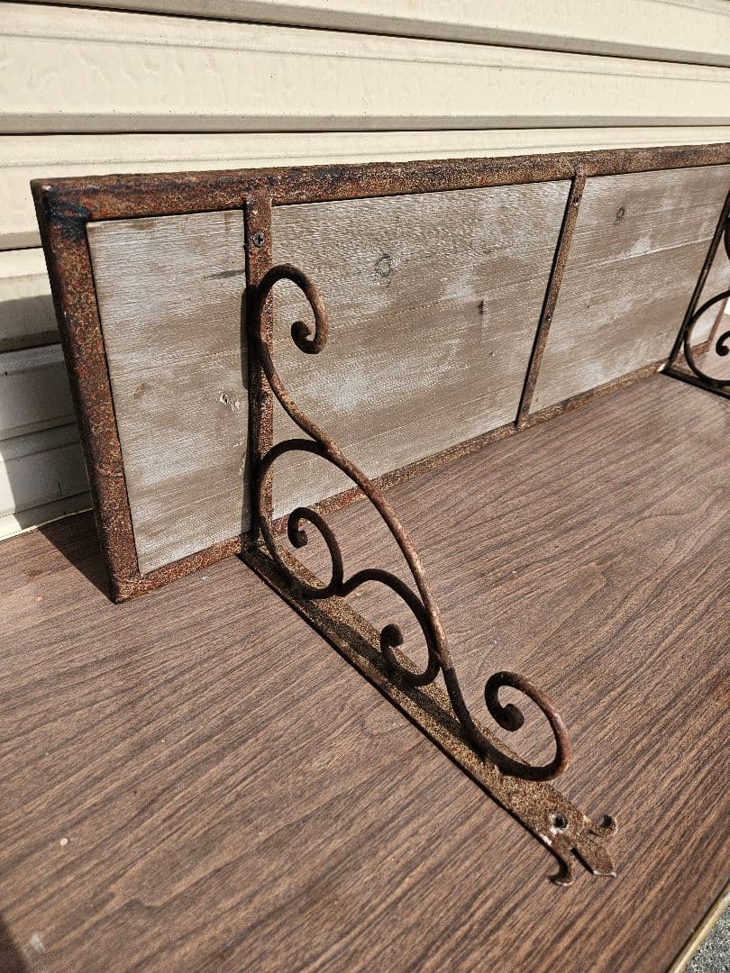 インダストリアル ヴィンテージ 木と鉄のウォールシェルフ 壁掛け 飾り棚 ラック