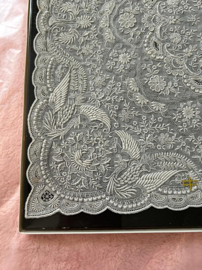 新品未使用　汕頭手刺繍 ハンカチーフ 中国製