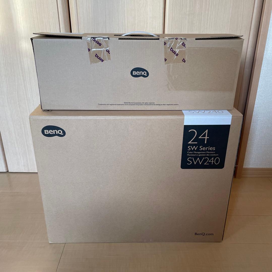 【美品】 BenQ SW240 カラーマネジメントモニター　遮光フードセット
