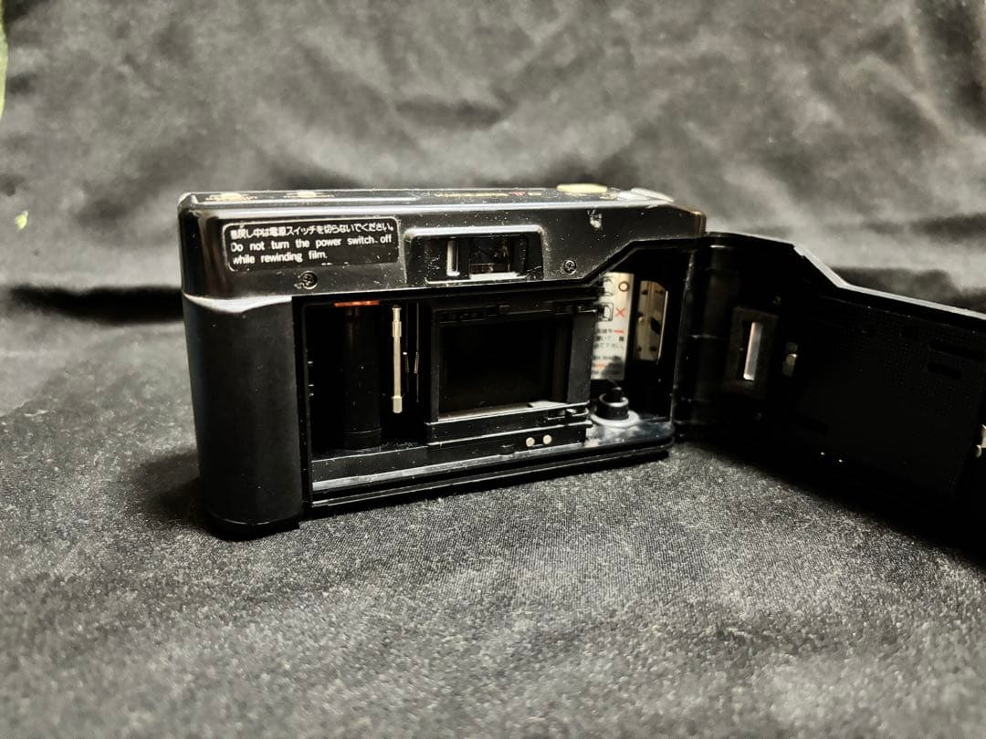 コンパクトフィルムカメラ　KYOCERA TD