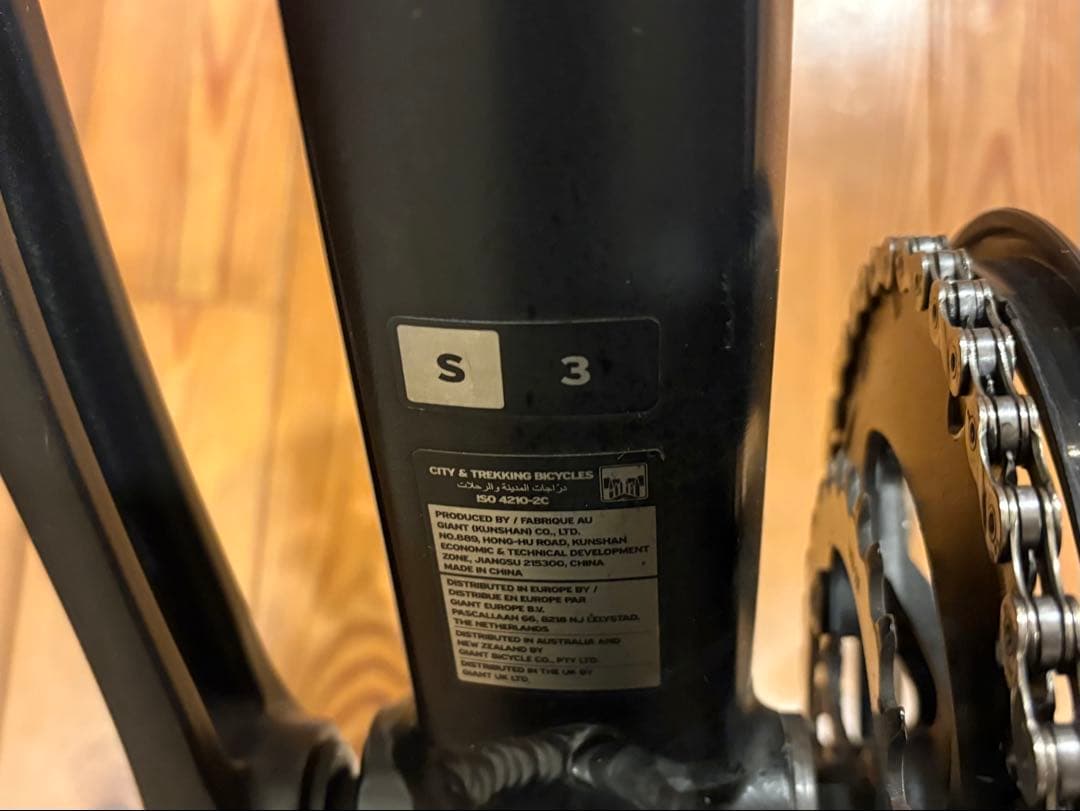 GIANT ESCAPE RX3 ブラック Sサイズ　タイヤ新品✨