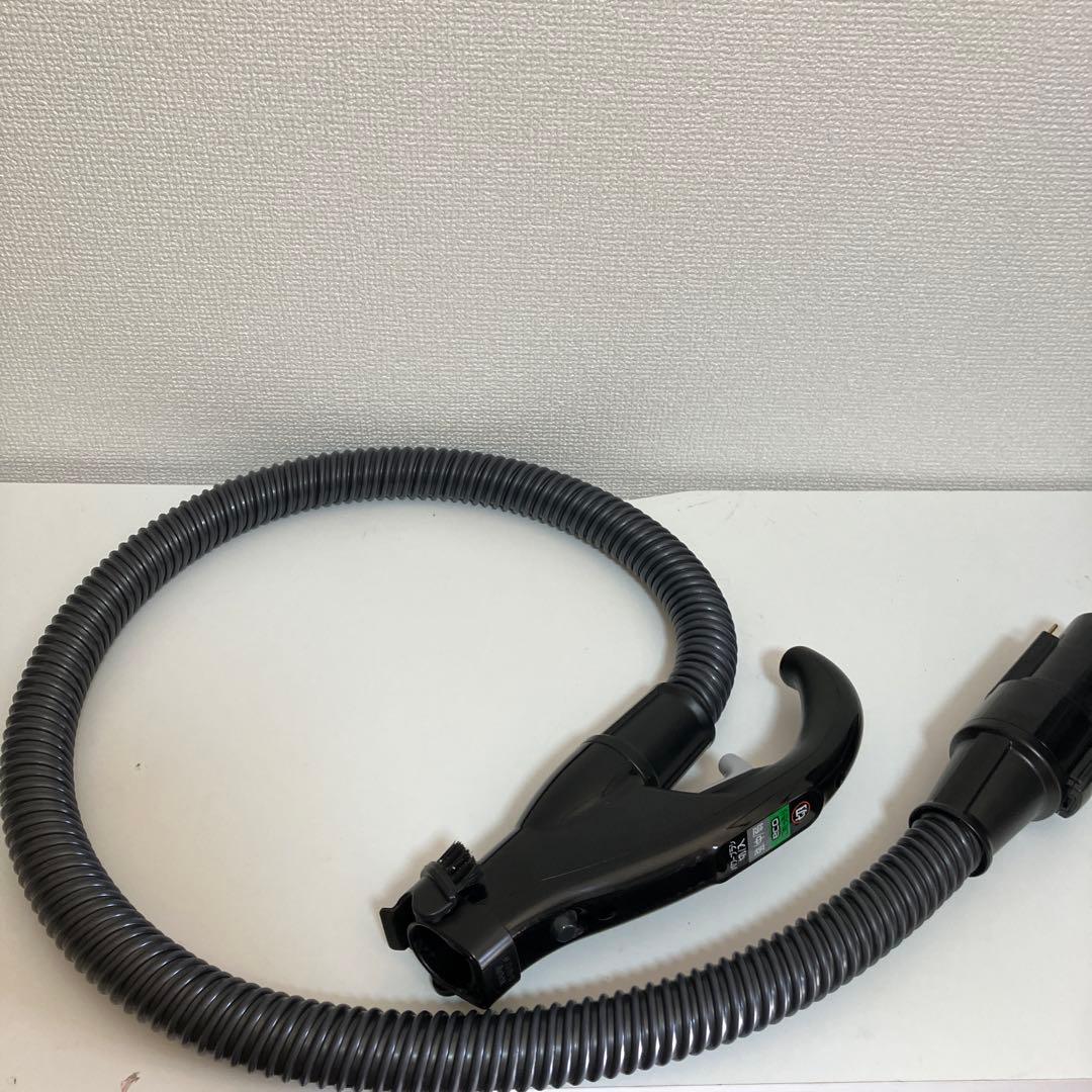 日立 掃除機　CV-SP300J　ホース　蛇腹　スイッチ　パワかるサイクロン　黒