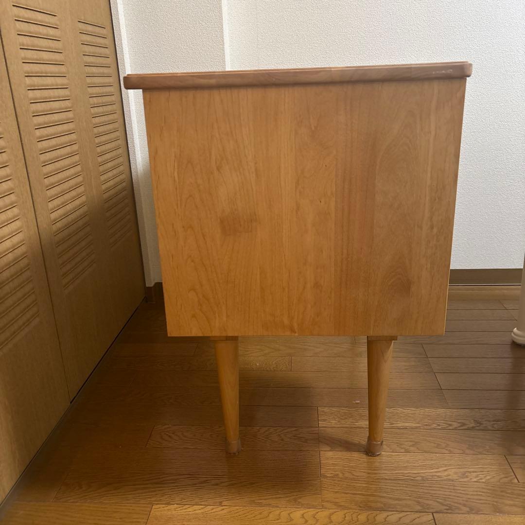 モモナチュラル　デスク