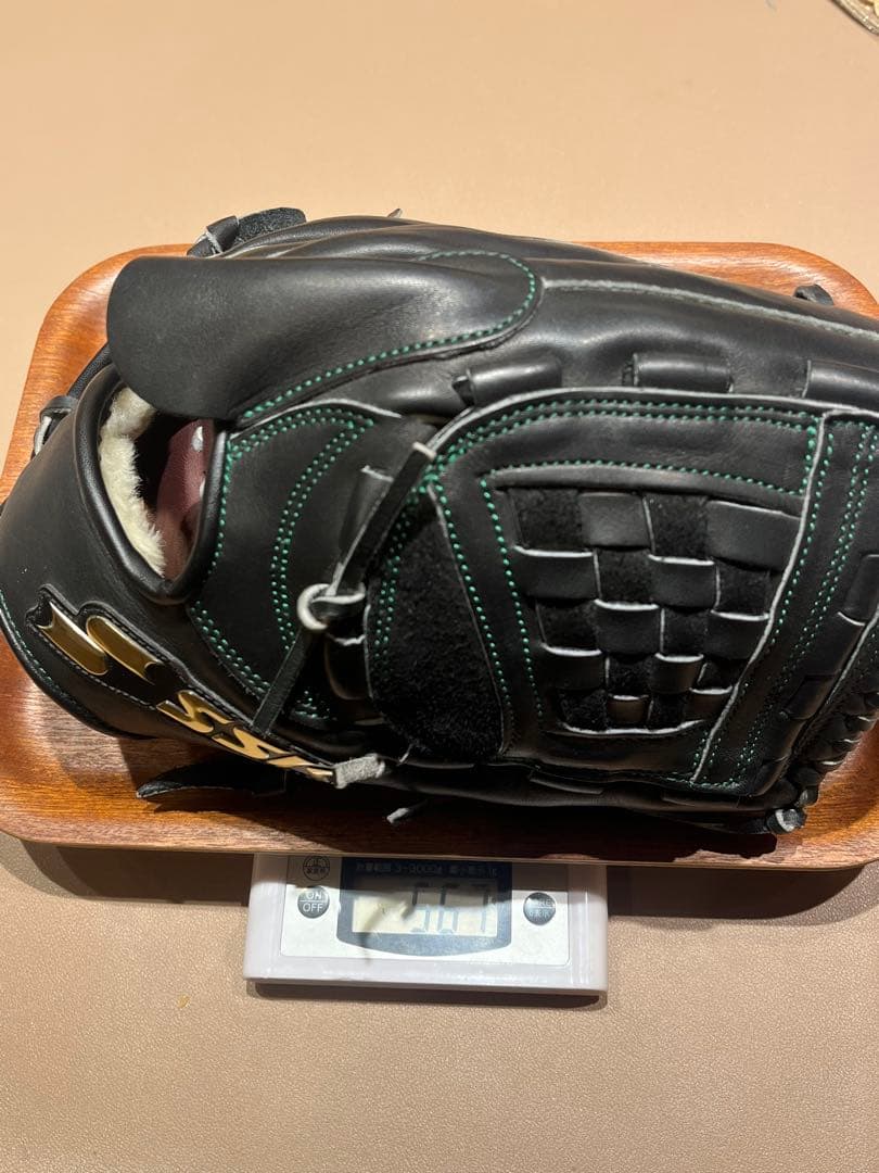 佐藤様相馬専用　【美品】　SSK 硬式　投手用グローブ