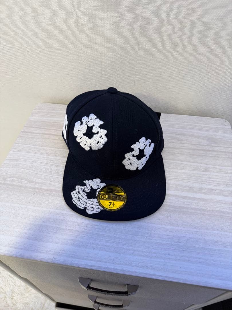 DENIM TEARS × NEW ERA キャップ