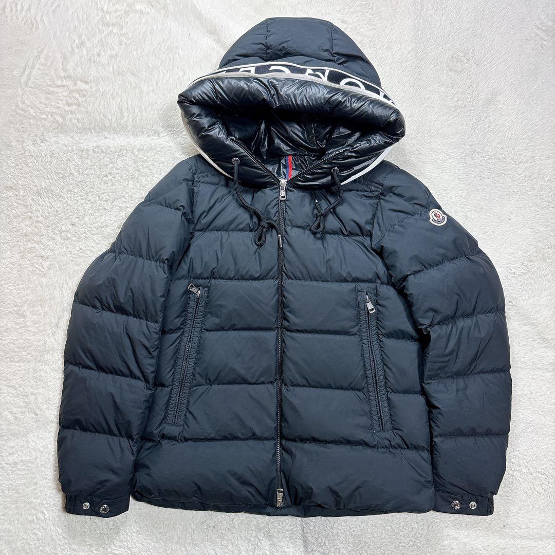 美品 モンクレール CARDERE ダウンジャケット 黒 24年製 国内正規品