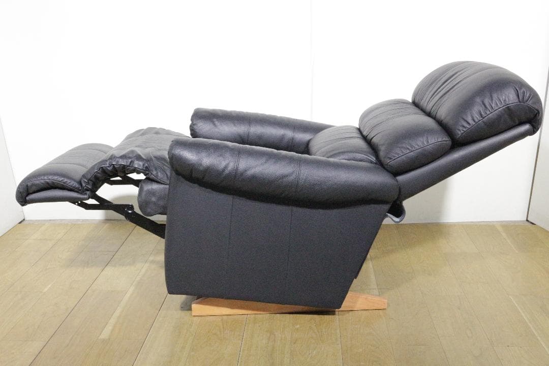 ゆ*み様 LAZBOY★リクライニングソファ★ロッキングチェア★フットレスト内蔵