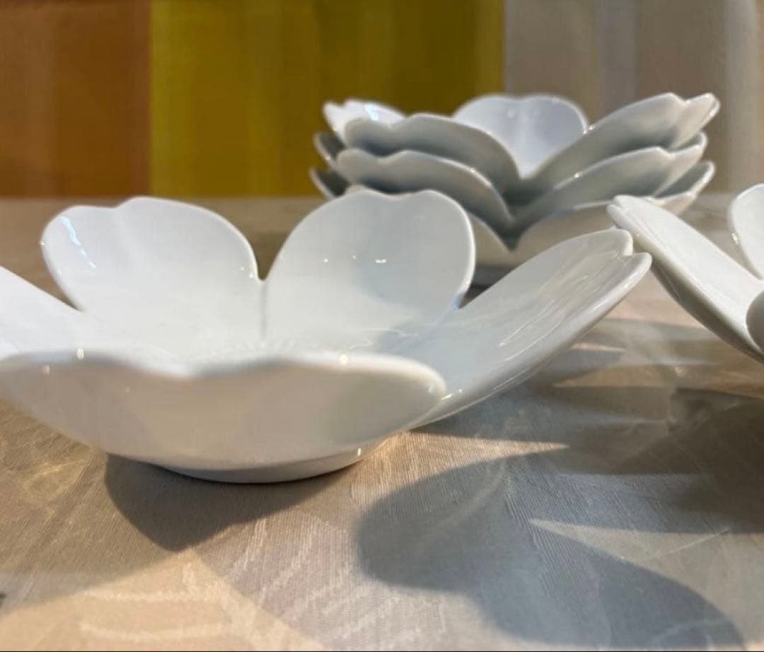 有田焼　白磁さくら型向付（5枚）