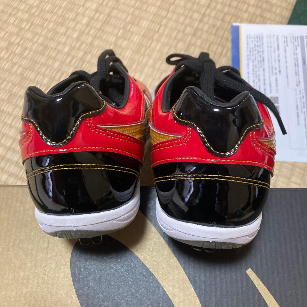 asics ゴールドステージオーダースパイク エナメルレッド/ブラック/ゴールド