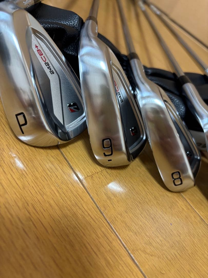 ブリヂストン　242CB+アイアン　6〜P 5本