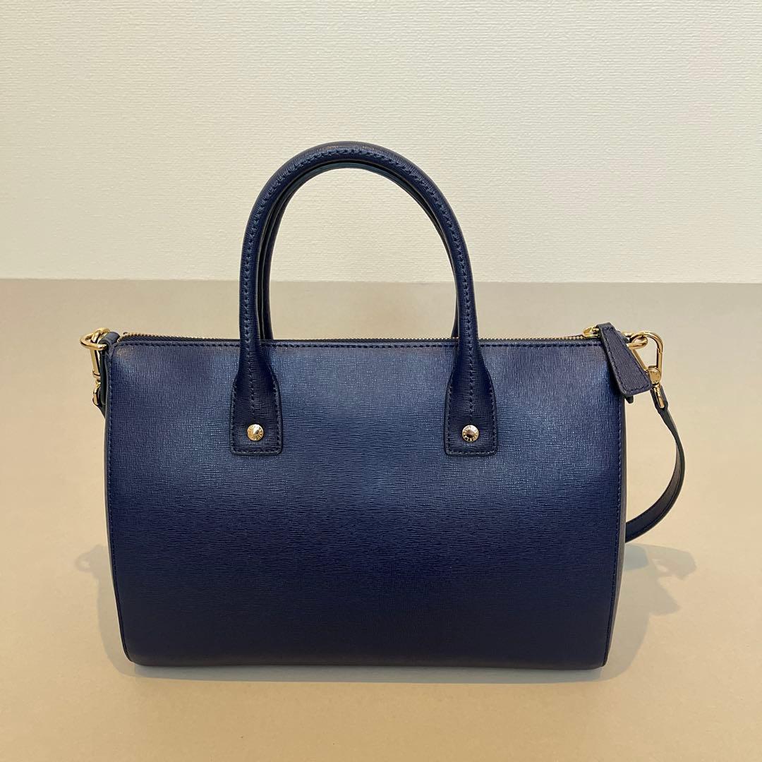 FURLA ネイビーハンドバッグ