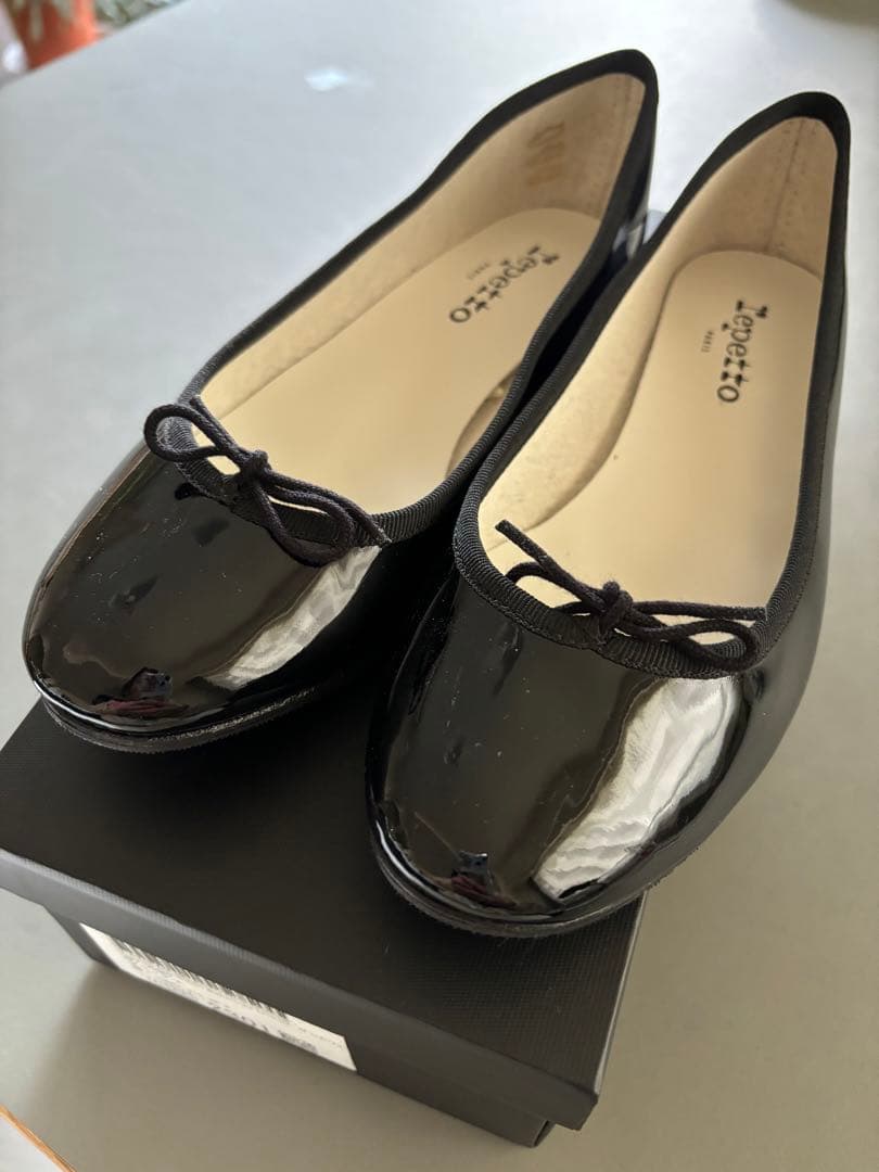 ＊lily＊さん専用レペット サンドリヨン パテントレザー バレエシューズ