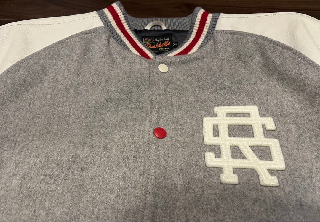 ゆ*い様 良品　ラフ＆スウェル　スタジャン【XL】　rough&swell ゴル