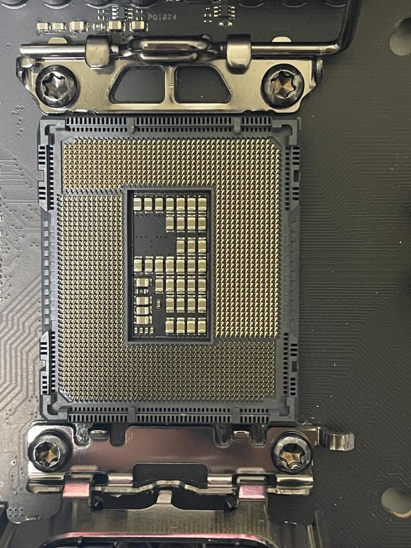 ROG MAXIMUS Z690 FORMULA ゲーミングマザーボード