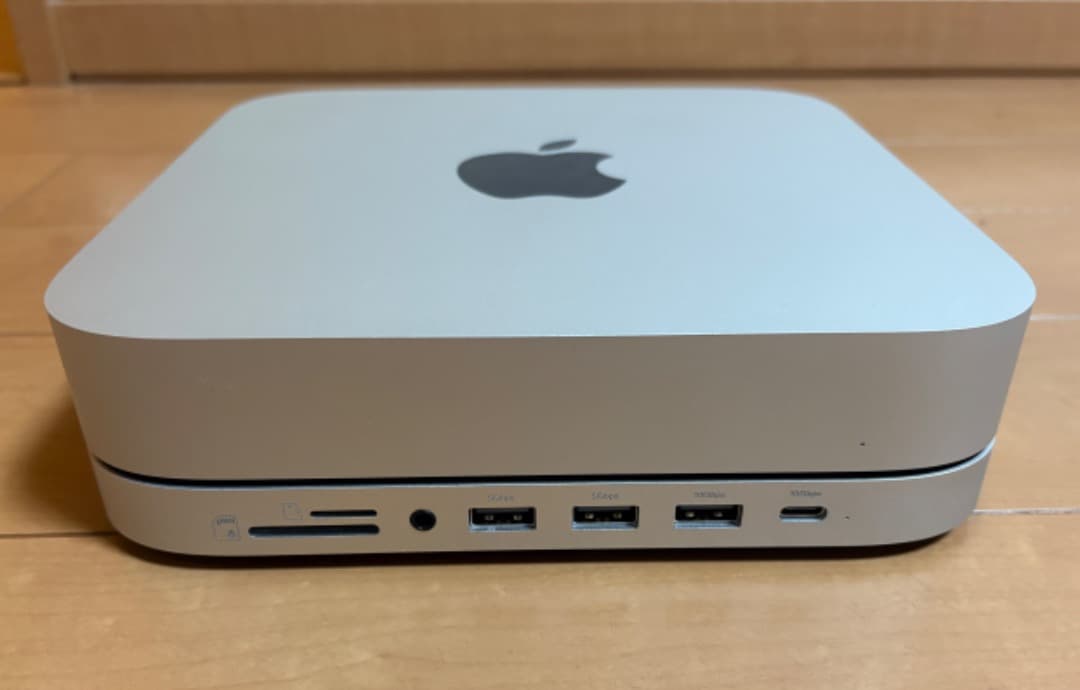 Apple Mac mini M2 & Satechi USB-C ハブ