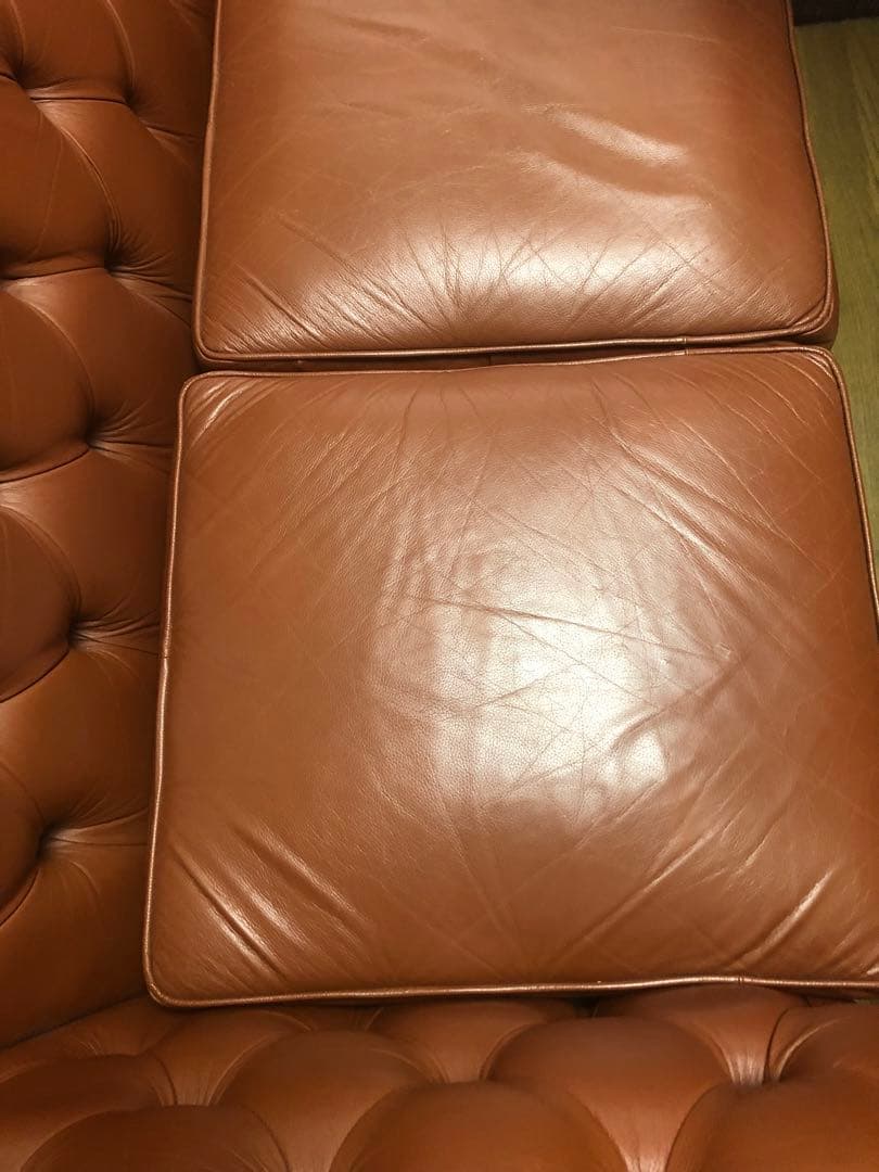 高級 鋲打ち 英国風♦️チェスターフィールド♦️トリプルソファ♦️キャメル♦️送料込