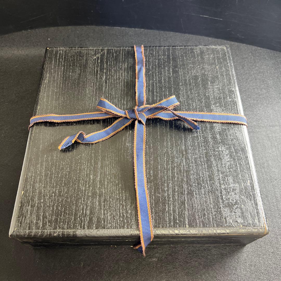 時代　色鍋島　八寸皿　塗木箱付　直径21㎝　東Y8-0109☆2Fタサオ