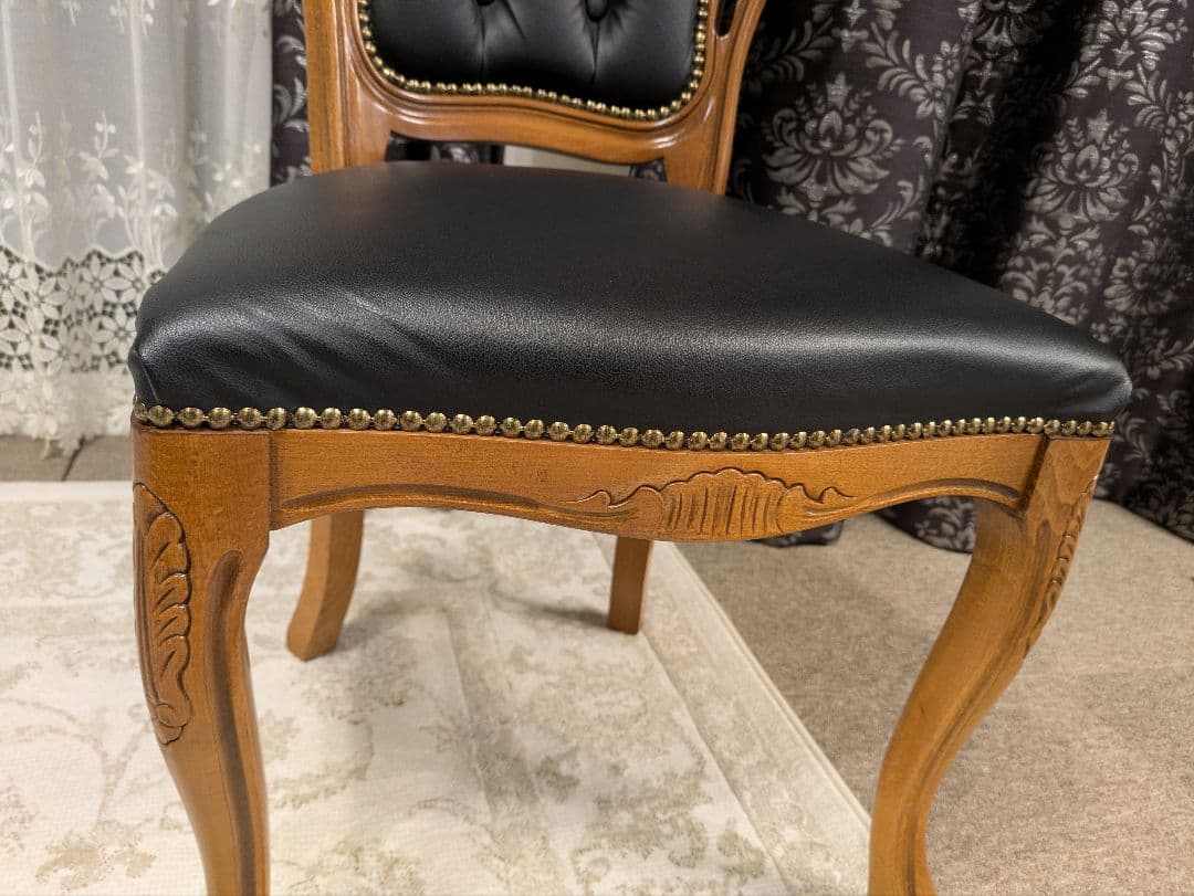 美品‼️ラスト１脚❗️イタリア ダイニングチェア 革張り 猫脚 ブラック