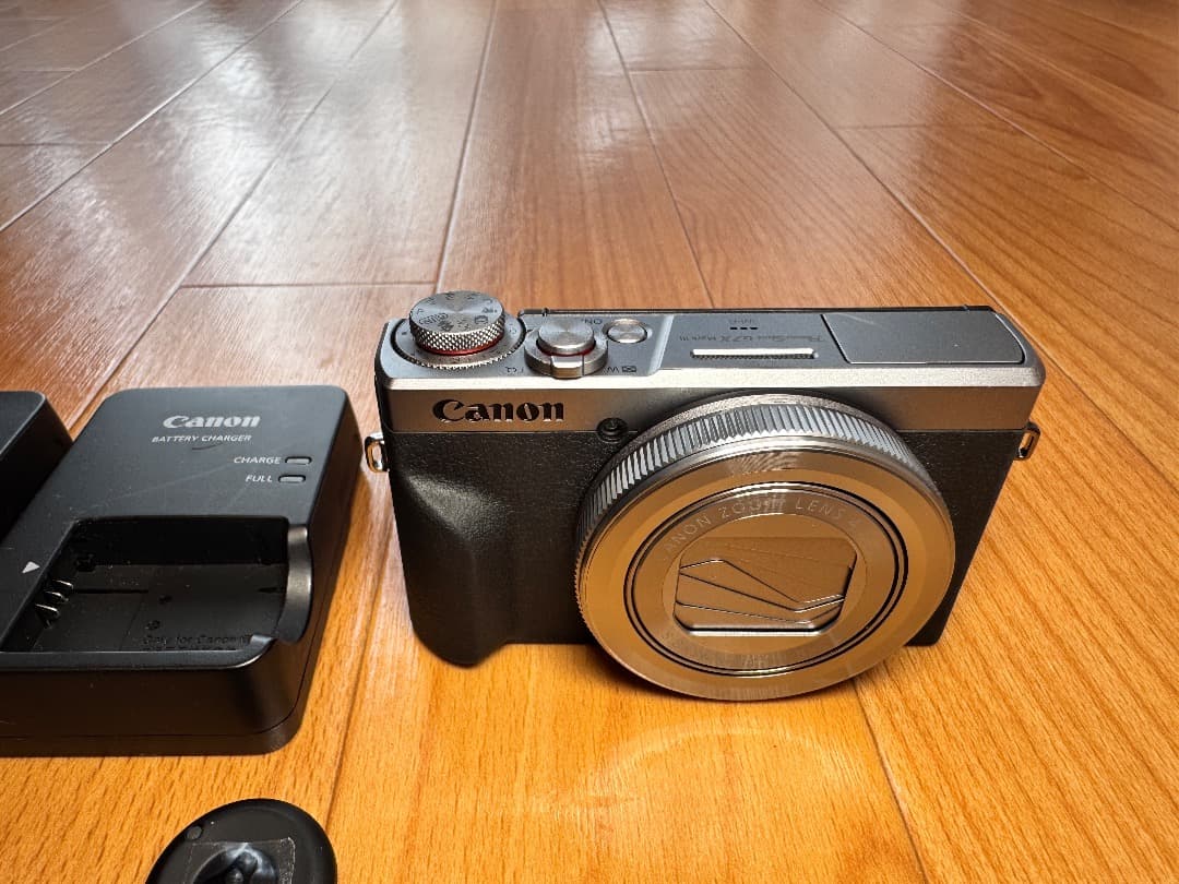 Canon G7X Mark Ⅲ バッテリー２個　充電器２個　リモコン付き