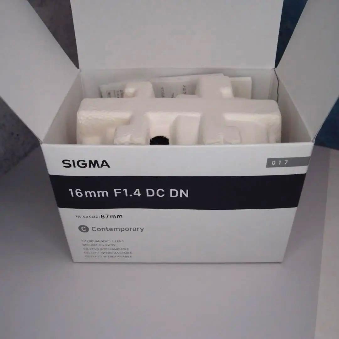 「新品同様」シグマ16mm F1.4 DC DN マイクロフォーサーズ