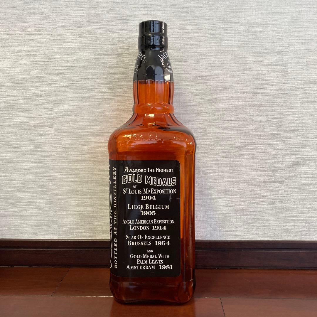 【最後の1本】ジャックダニエル　超巨大　超特大　ボトルディスプレイ　ガラス製