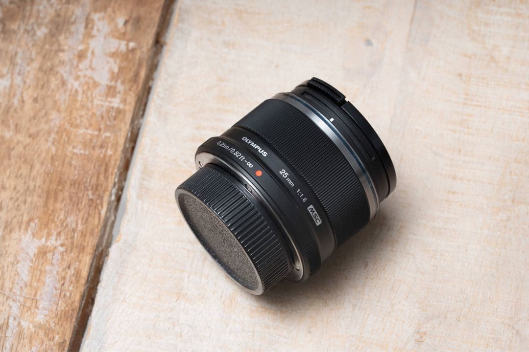 レンズ(単焦点) Olympus M.Zuiko Digital 25mm f/1.8