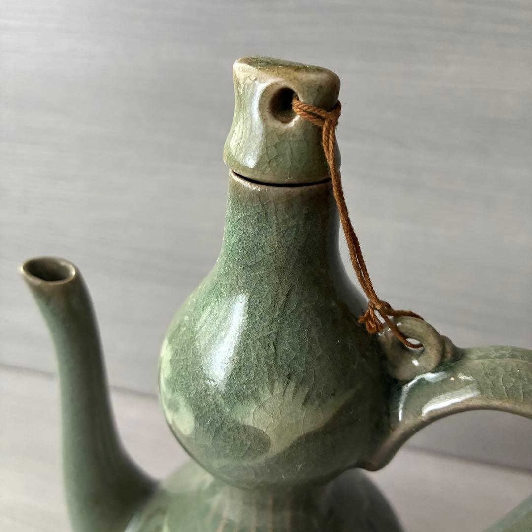 青磁象嵌瓢形水柱　水差し 徳利　壺　梅　鶴　茶道具　雲鶴文