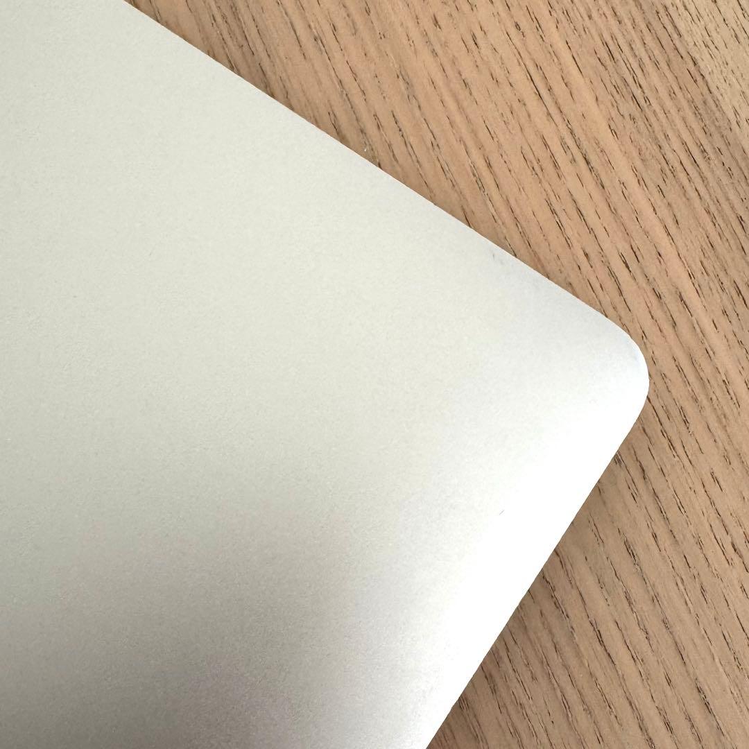 【値下げ】MacBook Air 13インチ （Intel Core i5）