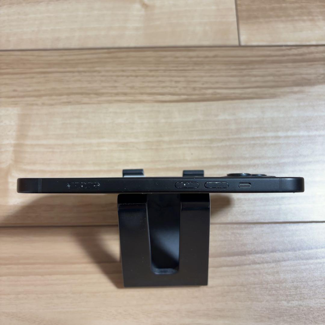 おまけ付き iPhone15 128GB ブラック