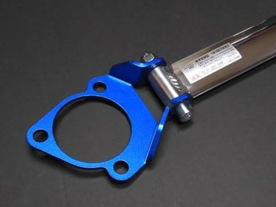 クスコ ストラットバー オーバルシャフト(リヤ用) 198 541 A