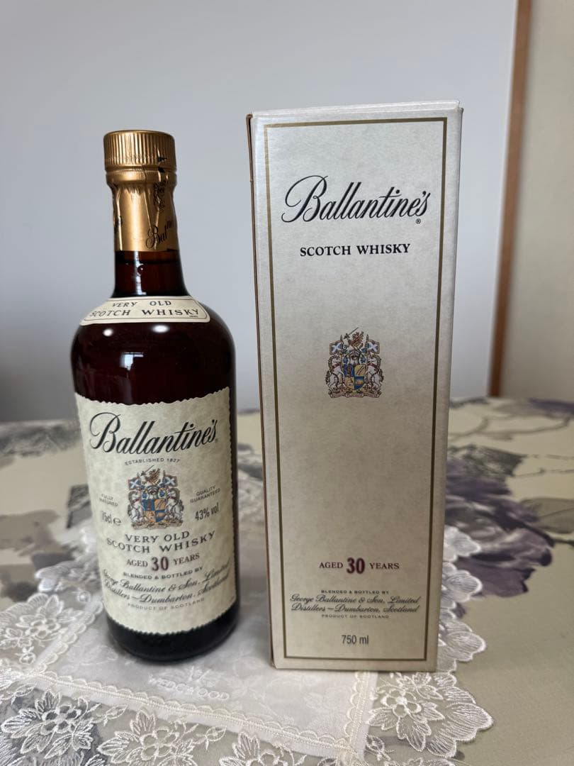 バランタイン 30年 ヴェリーオールド スコッチウイスキー