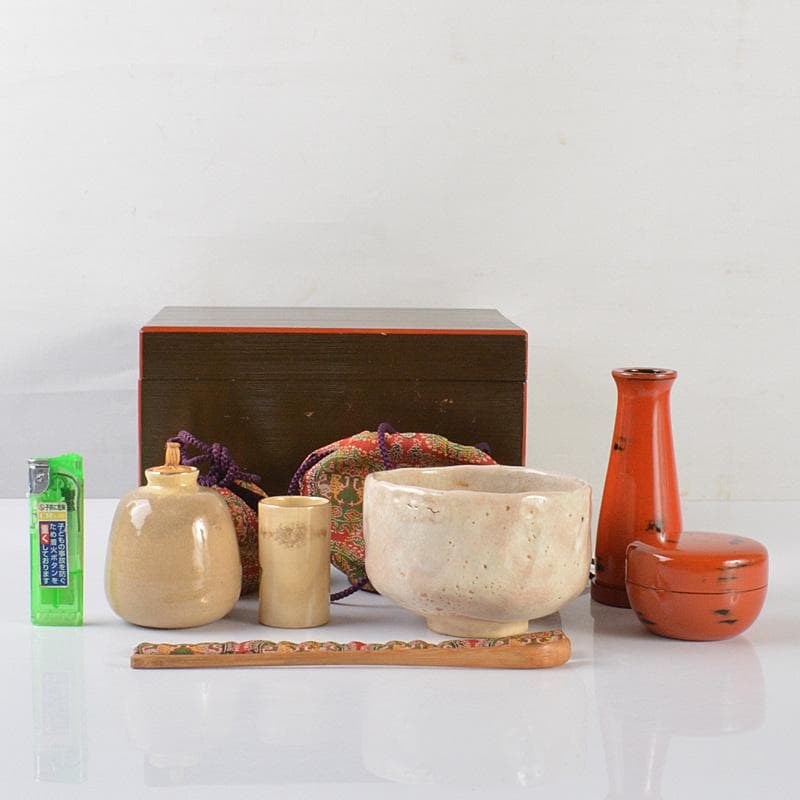 茶道具　漆塗　茶箱　茶碗　振出　棗など　六点　一式　V　R6511