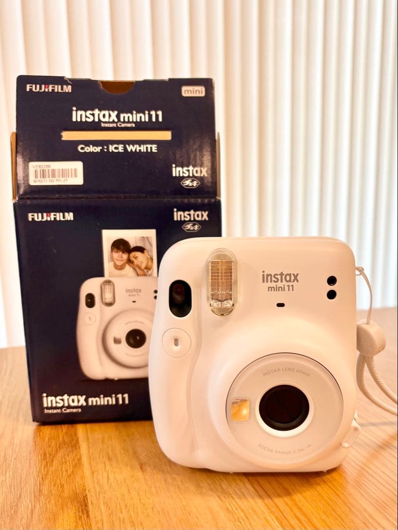 FUJIFILM instax mini11 ホワイト