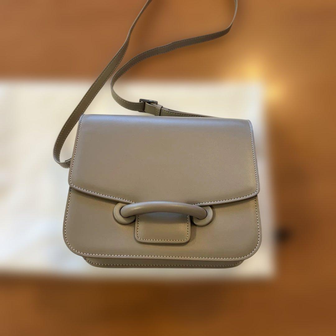 最終お値下げ！美品！VASIC CITY MINI グレージュ　ショルダーバッグ