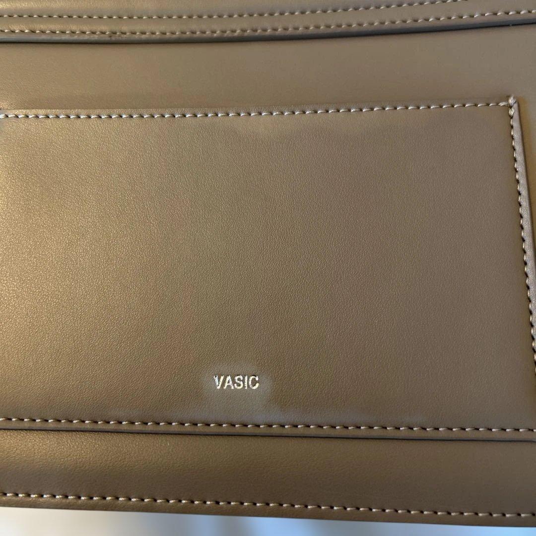 最終お値下げ！美品！VASIC CITY MINI グレージュ　ショルダーバッグ