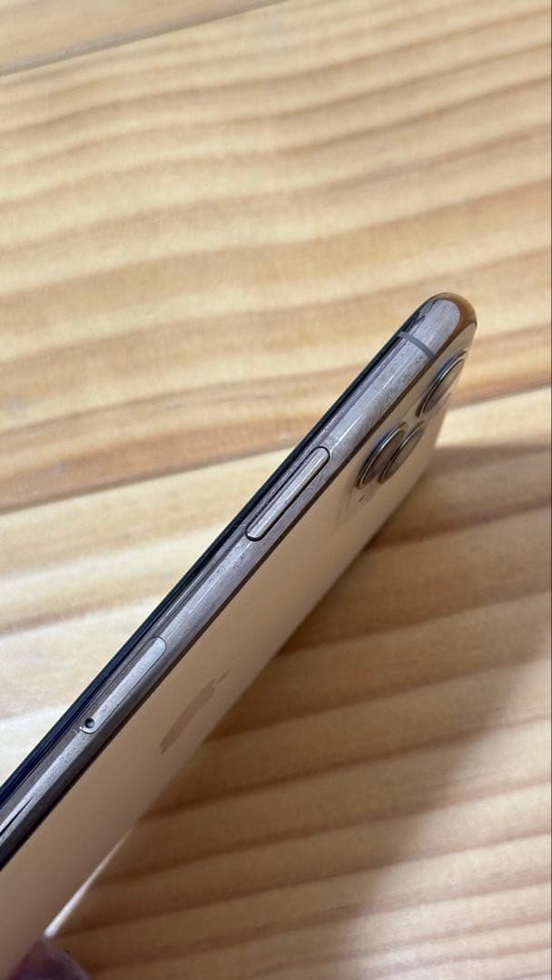 Apple iPhone 11 Pro ゴールド 本体　64GB