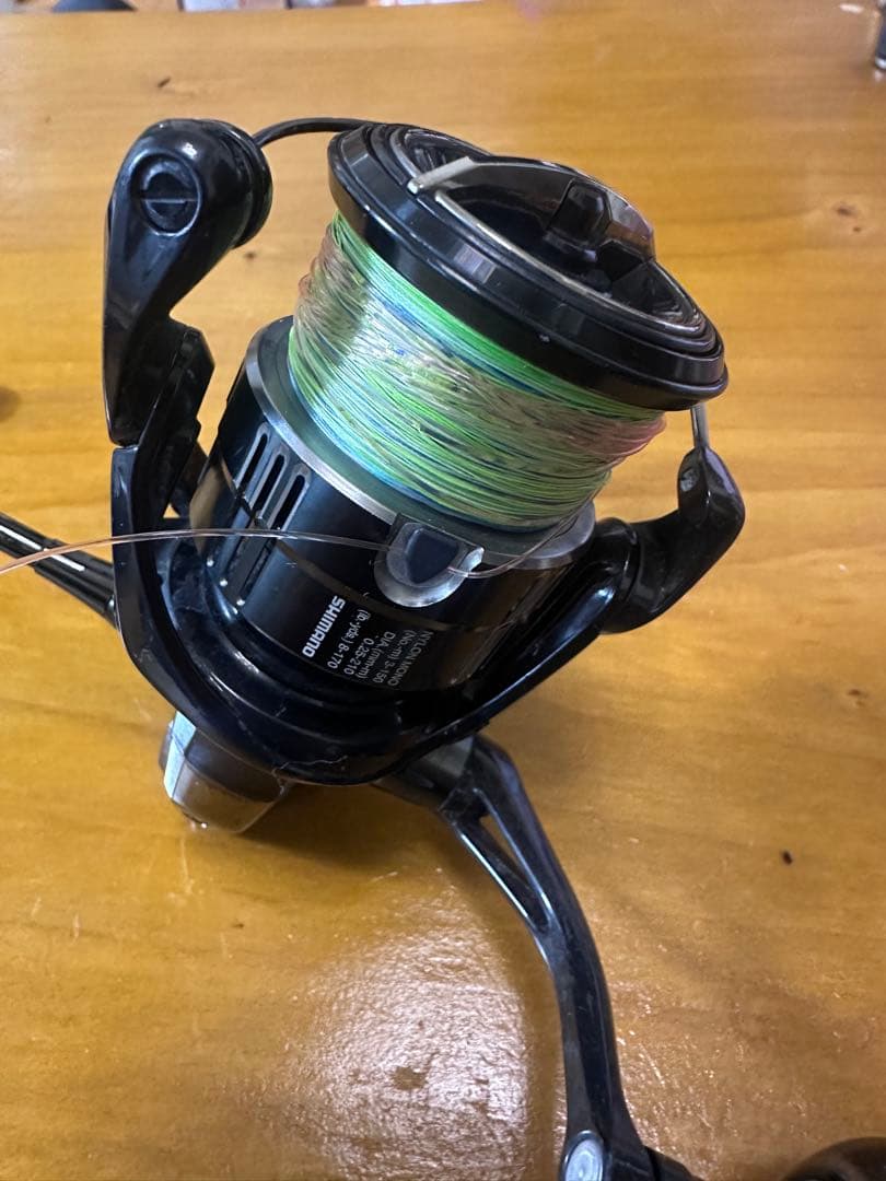SHIMANO Vanquish C3000XG スピニングリール