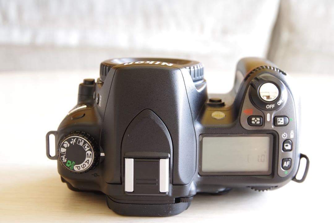 『完動美品』Nikon D80 CCDデジタル一眼レフカメラ、ズームレンズ付き